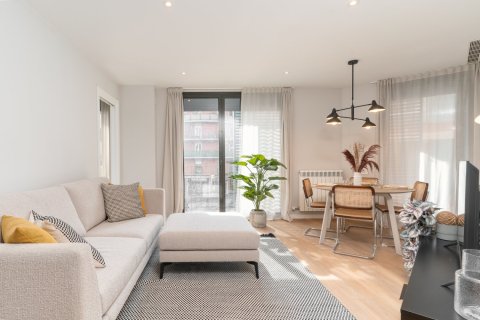 4 bedrooms apartment for sale in Barcelona, Catalonia, Spain № 1731