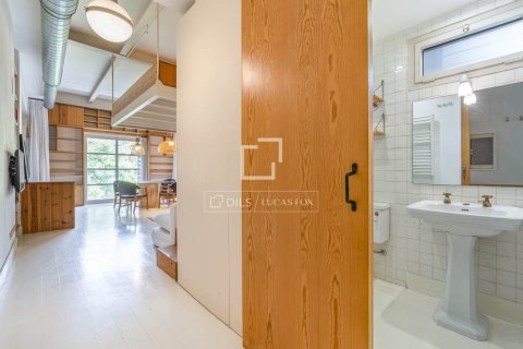 Apartamento de 1 dormitorio en venta en Barcelona, Cataluña, Spain № 9088 - foto 20