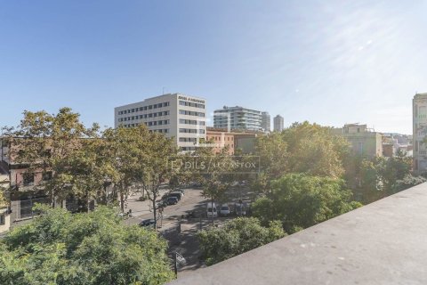 Apartamento de 1 dormitorio en venta en Barcelona, Cataluña, Spain № 9088 - foto 28