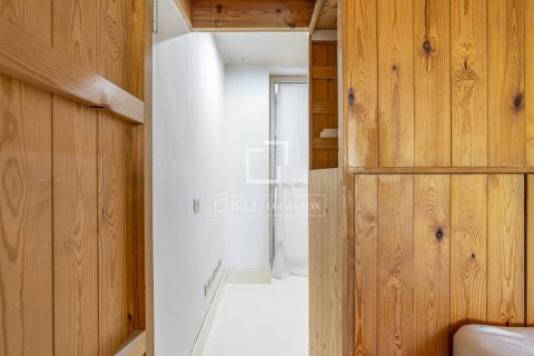 Apartamento de 1 dormitorio en venta en Barcelona, Cataluña, Spain № 9088 - foto 14