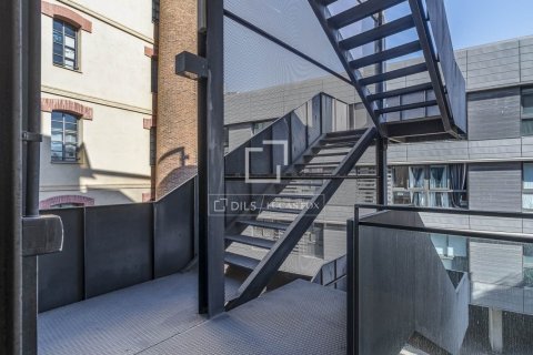 Apartamento de 1 dormitorio en venta en Barcelona, Cataluña, Spain № 9088 - foto 24