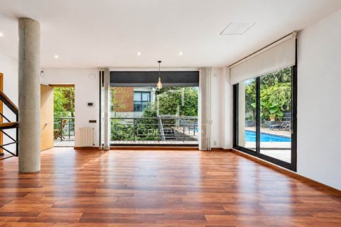 4 bedrooms villa for rent in Sant Cugat Del Valles, Barcelona, Catalonia, Spain № 9270