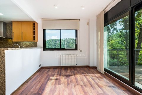Снять в аренду виллу в Сан-Кугат-дель-Вальес, Испания с 4 спальни, 255м², № 9270 - фото 27