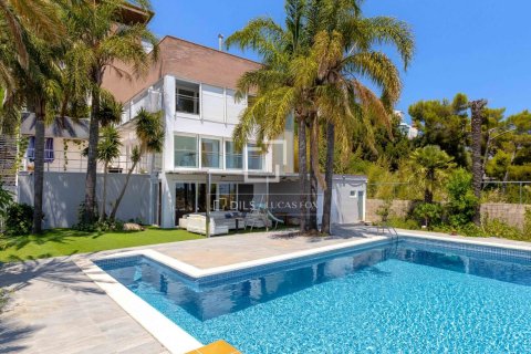 7 bedrooms villa for sale in Tiana, Barcelona, Catalonia, Spain № 9197