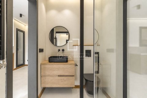 3 bedrooms apartment for sale in Barcelona, Catalonia, Spain № 9223 - photo 8