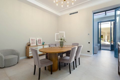 5 bedrooms villa for sale in El Masnou, Barcelona, Catalonia, Spain № 9091 - photo 7