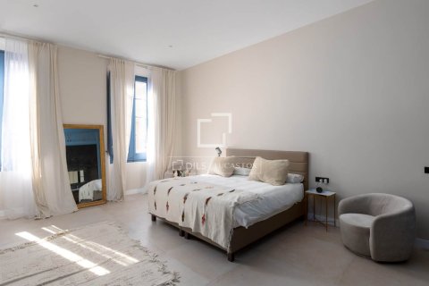 5 bedrooms villa for sale in El Masnou, Barcelona, Catalonia, Spain № 9091 - photo 16