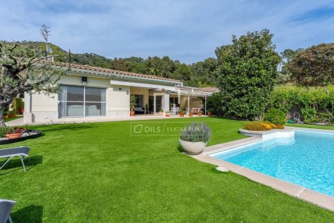 4 bedrooms villa for sale in Teia, Barcelona, Catalonia, Spain № 9202 - photo 16