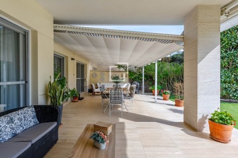 4 bedrooms villa for sale in Teia, Barcelona, Catalonia, Spain № 9202 - photo 12