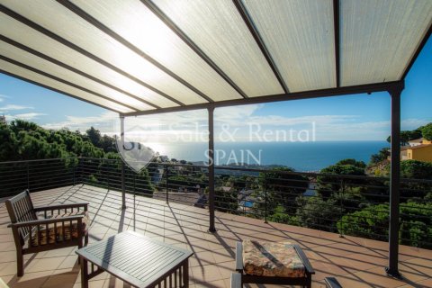 6 bedrooms house for sale in Lloret de Mar, Girona, Catalonia, Spain № 6685 - photo 2