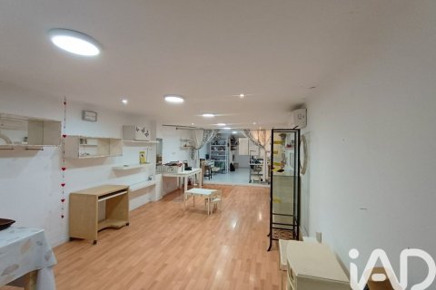 73 sq.m. commercial property for rent in Cunit, Tarragona, Catalonia, Spain № 9242 - photo 9