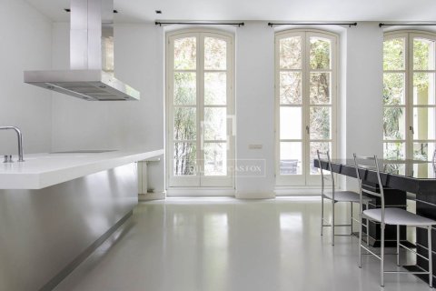 1 bedroom apartment for sale in Barcelona, Catalonia, Spain № 9210 - photo 5