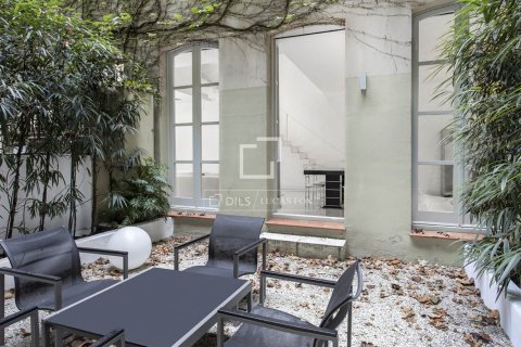 1 bedroom apartment for sale in Barcelona, Catalonia, Spain № 9210 - photo 7