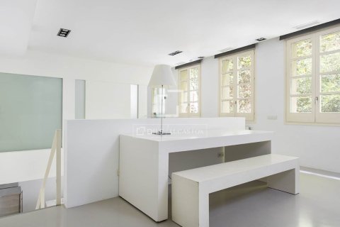 1 bedroom apartment for sale in Barcelona, Catalonia, Spain № 9210 - photo 14