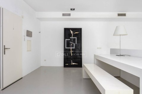 1 bedroom apartment for sale in Barcelona, Catalonia, Spain № 9210 - photo 16