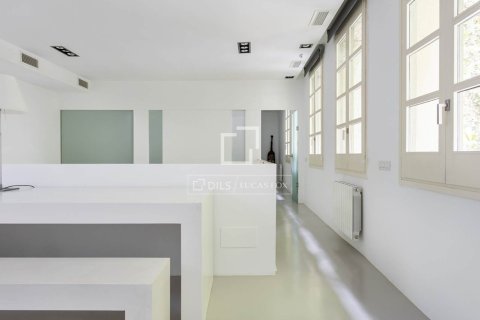 1 bedroom apartment for sale in Barcelona, Catalonia, Spain № 9210 - photo 17