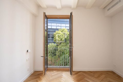 3 bedrooms apartment for sale in Barcelona, Catalonia, Spain № 9095 - photo 23