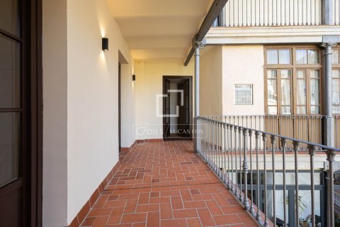 3 bedrooms apartment for sale in Barcelona, Catalonia, Spain № 9095 - photo 3