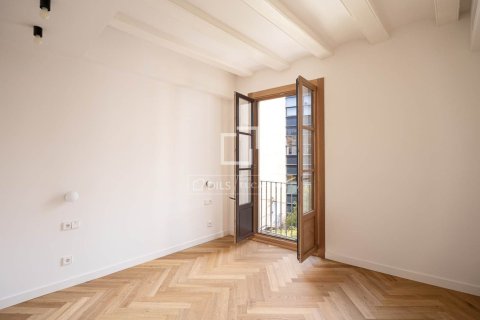 3 bedrooms apartment for sale in Barcelona, Catalonia, Spain № 9095 - photo 20