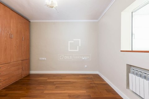 Apartamento de 4 dormitorios en alquiler en Barcelona, Cataluña, Spain № 9229 - foto 15