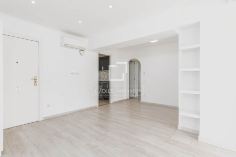 3 bedrooms apartment for sale in Barcelona, Catalonia, Spain № 9263 - photo 27