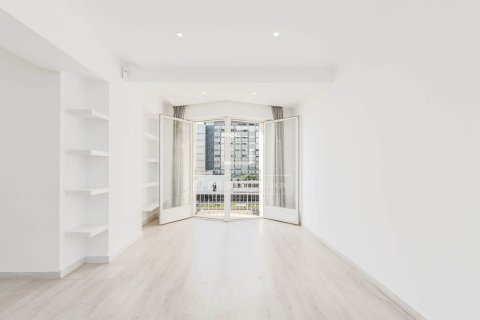 3 bedrooms apartment for sale in Barcelona, Catalonia, Spain № 9263 - photo 22
