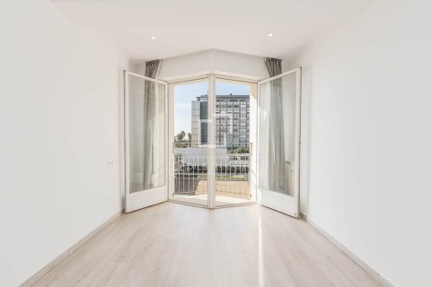 3 bedrooms apartment for sale in Barcelona, Catalonia, Spain № 9263 - photo 20