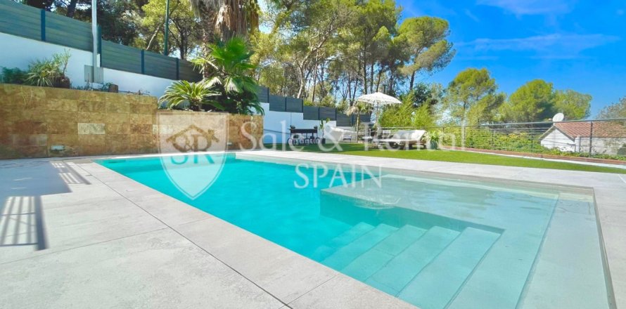 5 bedrooms house for sale in Blanes, Girona, Catalonia, Spain № 6671