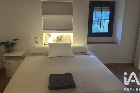9 bedrooms house for sale in Sant Pere de Ribes, Barcelona, Catalonia, Spain № 9129 - photo 29