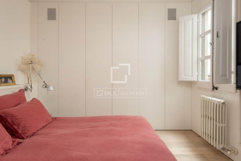 2 bedrooms apartment for sale in Barcelona, Catalonia, Spain № 9205 - photo 27