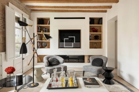 2 bedrooms apartment for sale in Barcelona, Catalonia, Spain № 9205 - photo 8