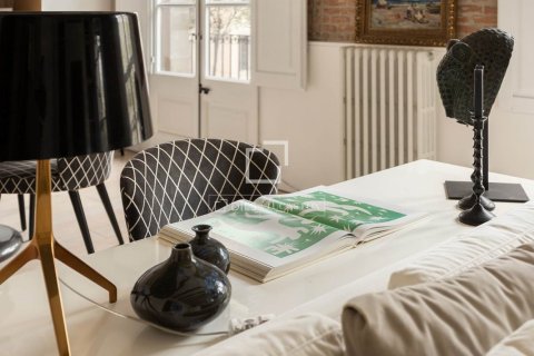 2 bedrooms apartment for sale in Barcelona, Catalonia, Spain № 9205 - photo 9