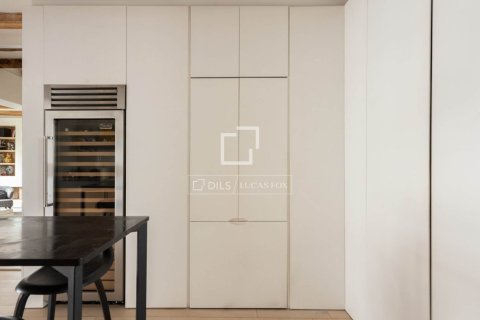 2 bedrooms apartment for sale in Barcelona, Catalonia, Spain № 9205 - photo 22
