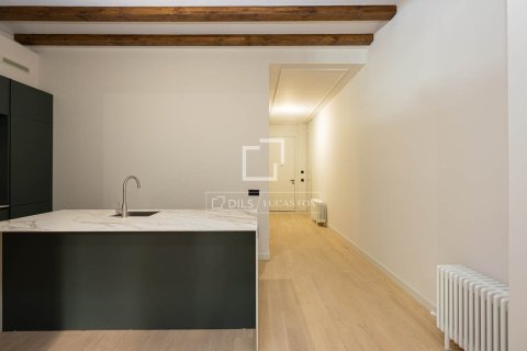 2 bedrooms apartment for sale in Barcelona, Catalonia, Spain № 9164 - photo 6