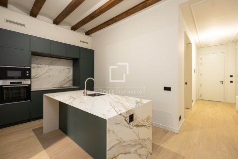 2 bedrooms apartment for sale in Barcelona, Catalonia, Spain № 9164 - photo 5
