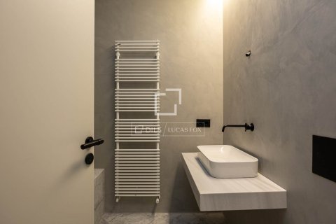 2 bedrooms apartment for sale in Barcelona, Catalonia, Spain № 9164 - photo 10