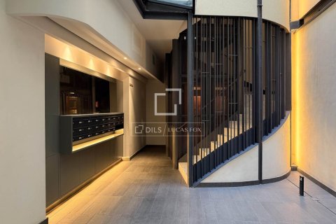 2 bedrooms apartment for sale in Barcelona, Catalonia, Spain № 9164 - photo 18