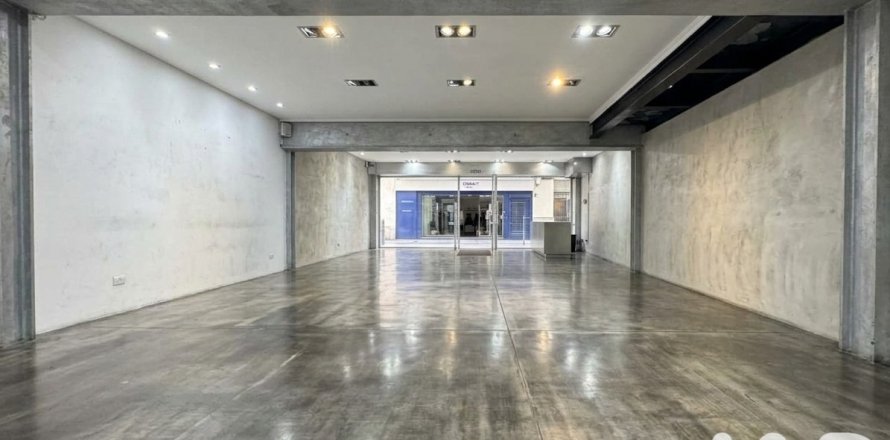 120 sq.m. commercial property for rent in Sitges, Barcelona, Catalonia, Spain № 9240