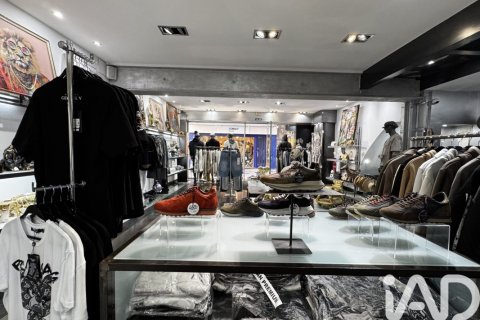 120 sq.m. commercial property for rent in Sitges, Barcelona, Catalonia, Spain № 9240 - photo 6