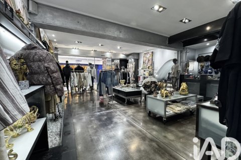 120 sq.m. commercial property for rent in Sitges, Barcelona, Catalonia, Spain № 9240 - photo 8