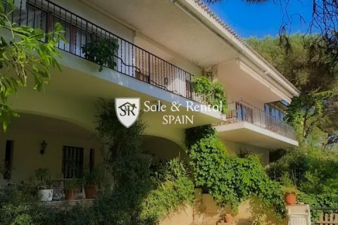 6 bedrooms house for sale in Lloret de Mar, Girona, Catalonia, Spain № 6739 - photo 4