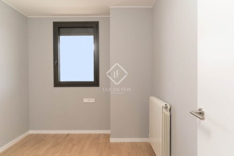 Apartamento de 3 dormitorios en venta en Barcelona, Cataluña, Spain № 9224 - foto 29
