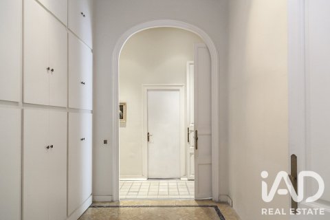 5 bedrooms apartment for sale in Barcelona, Catalonia, Spain № 9143 - photo 13