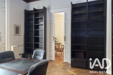 5 bedrooms apartment for sale in Barcelona, Catalonia, Spain № 9143 - photo 21