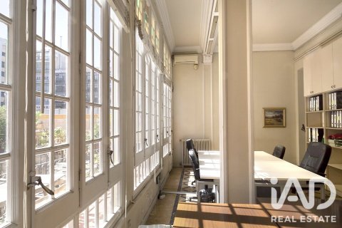 5 bedrooms apartment for sale in Barcelona, Catalonia, Spain № 9143 - photo 17