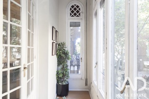 5 bedrooms apartment for sale in Barcelona, Catalonia, Spain № 9143 - photo 3