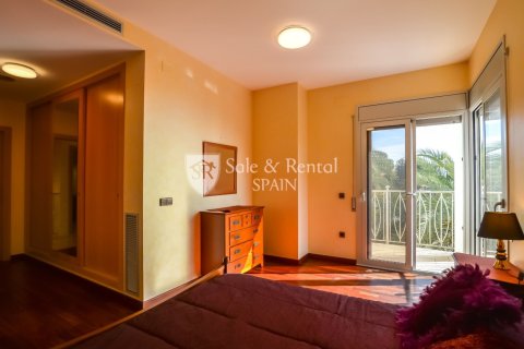 3 bedrooms house for sale in Lloret de Mar, Girona, Catalonia, Spain № 6744 - photo 29