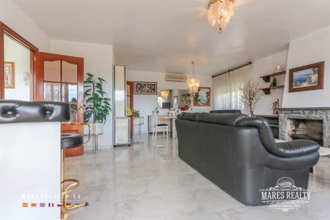 Villa de 7 dormitorios en venta en Lloret de Mar, Gerona, Cataluña, Spain № 975 - foto 9