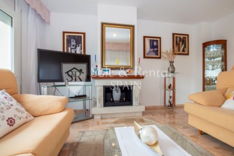 5 bedrooms house for sale in Lloret de Mar, Girona, Catalonia, Spain № 6688 - photo 10