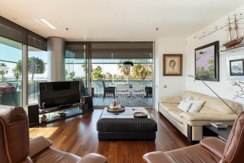 Купить квартиру в Барселона, Испания с 3 спальни, 130м², № 9116 - фото 2